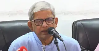 যথাসময়ে নির্বাচন না হলে ফ্যাসিবাদ ফেরার আশঙ্কা ফখরুলের